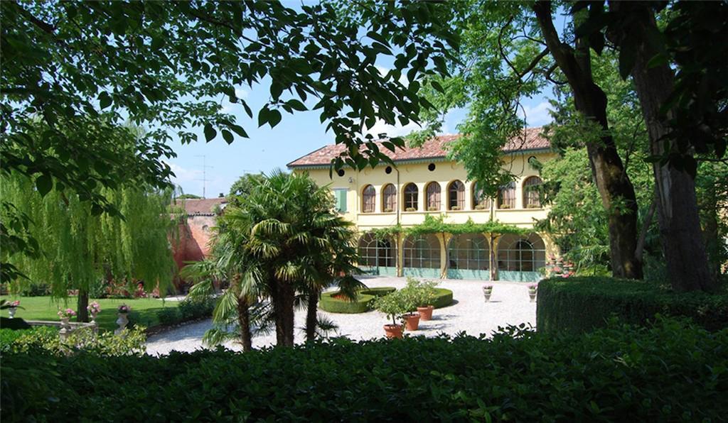 Villa Avesani Pastrengo Exteriör bild